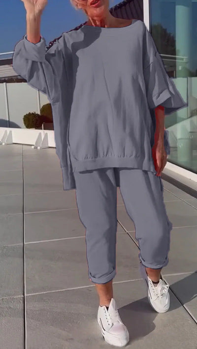 Frieda | Loungewear Set with Sweater Top and Cropped Pants