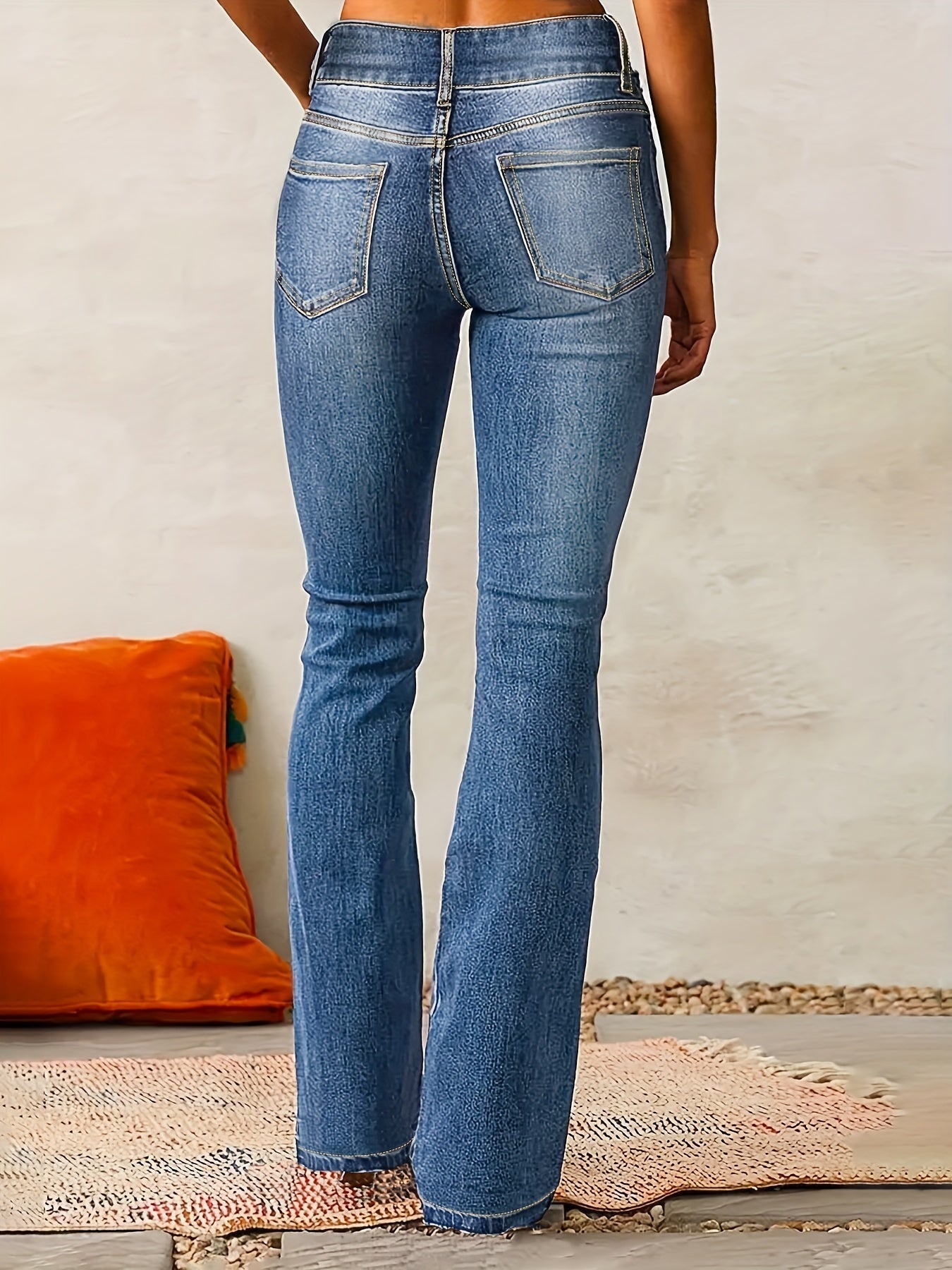 Aya | High-waisted flare jeans