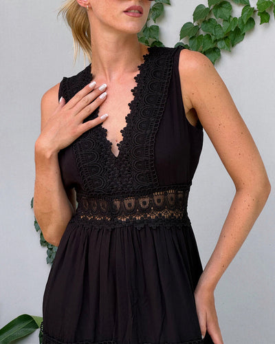 Kayla | Elegant Lace Dress with V-Neck