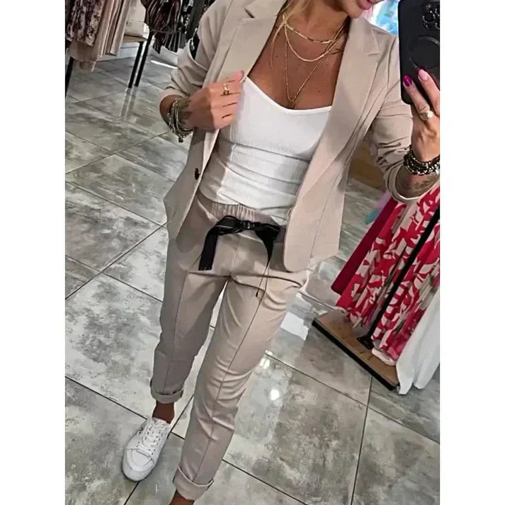 Oriane - Chic Comfort Blazer Set