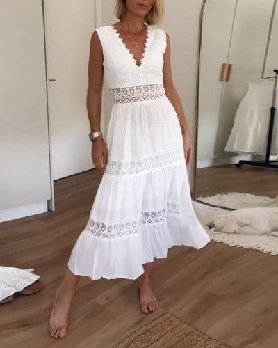 Kayla | Elegant Lace Dress with V-Neck