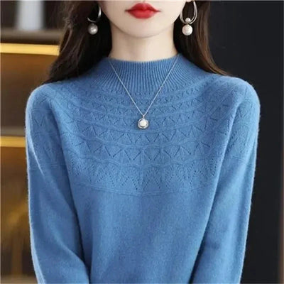 Isaline | Elegant Fine Knit Sweater with Subtle Design