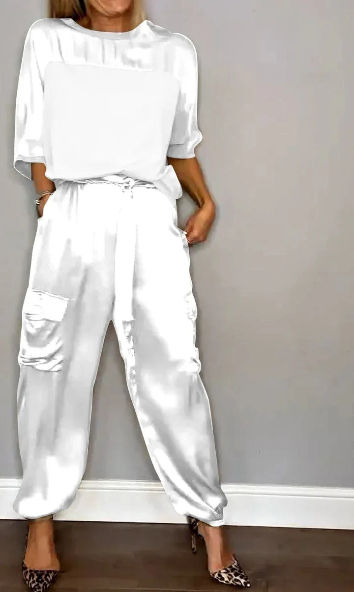 Evelina - Relaxed Satin Elegance