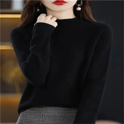 Isaline | Elegant Fine Knit Sweater with Subtle Design