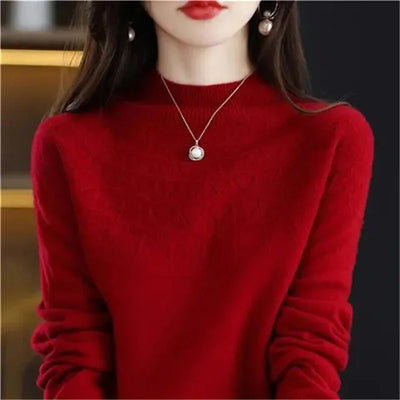 Isaline | Elegant Fine Knit Sweater with Subtle Design