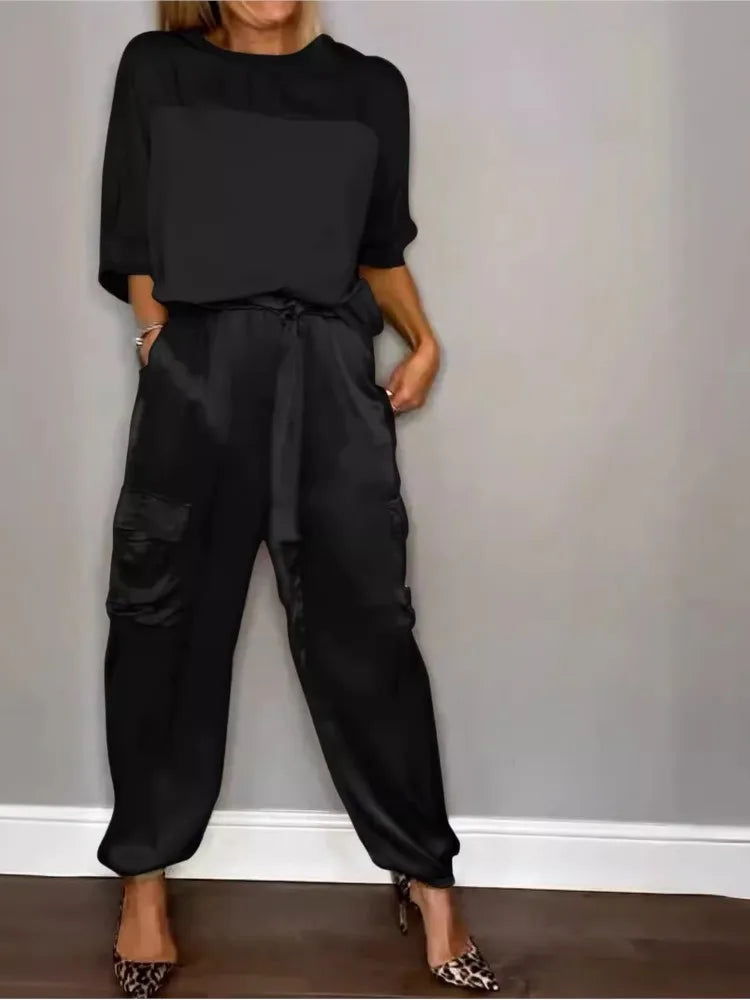 Evelina - Relaxed Satin Elegance