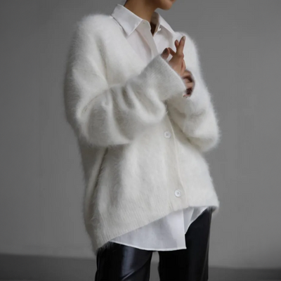 Dahlia - Chic Oversized Cardigan