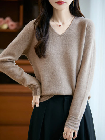 Lucie | Luxurious Cashmere Blend V-Neck Sweater