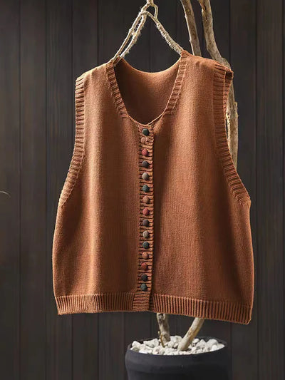Marielle | Stylish Knitted Vest with Decorative Button Accents