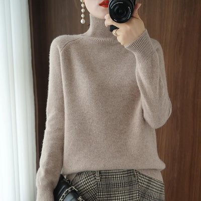 Clara | Luxurious Fine Knit Soft Turtleneck Sweater