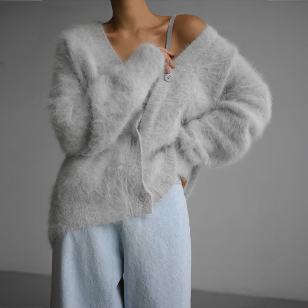 Dahlia - Chic Oversized Cardigan