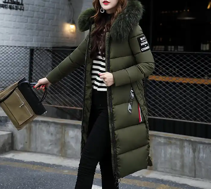 Feya - Long Coat with Fur Collar