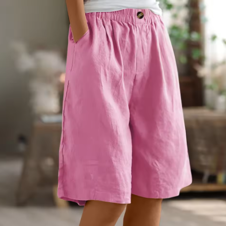 Stephanie | Spacious Casual Shorts