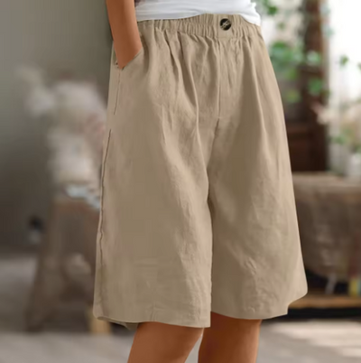 Stephanie | Spacious Casual Shorts