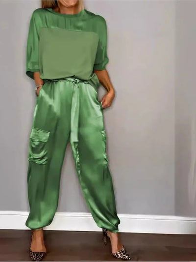 Evelina - Relaxed Satin Elegance