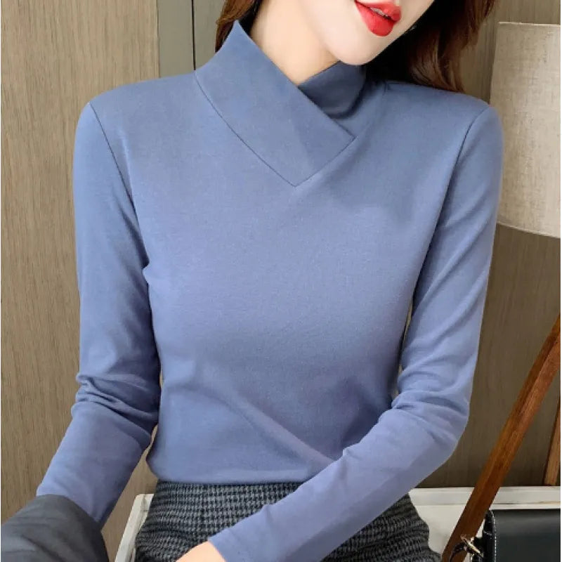 Liora - Chic Turtleneck T-Shirt