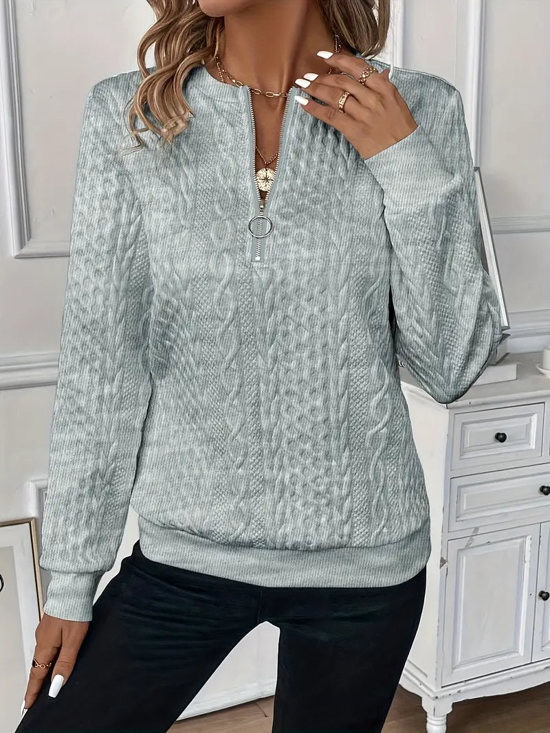 Lucia - Elegant Zip Sweater