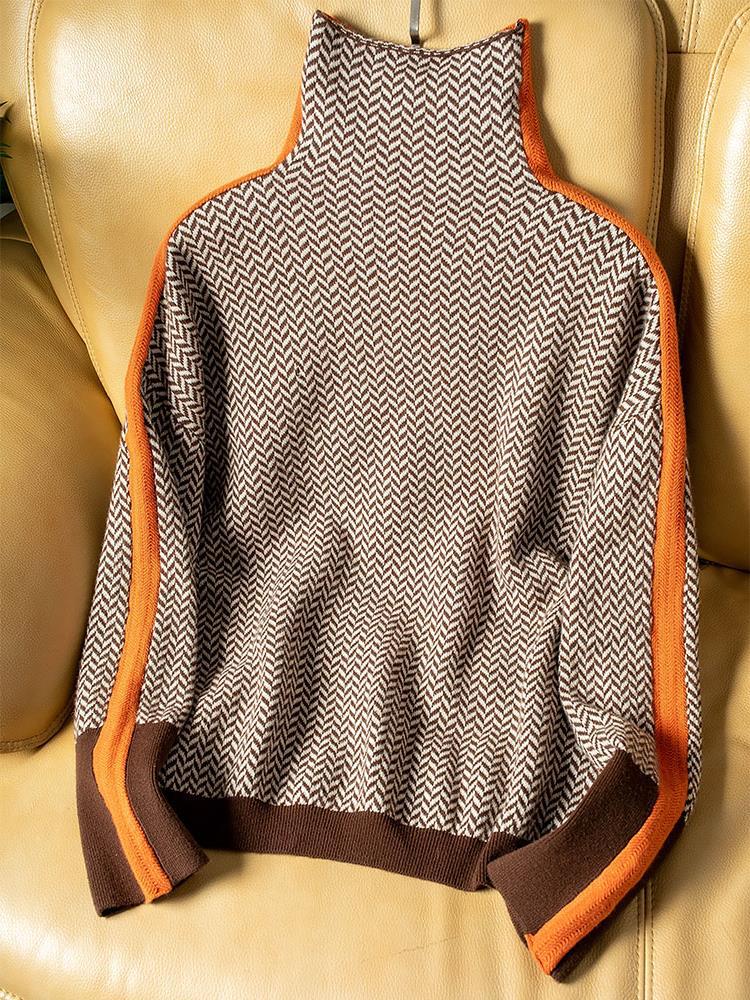 Malou | Turtleneck sweater with striking contrasting stripes