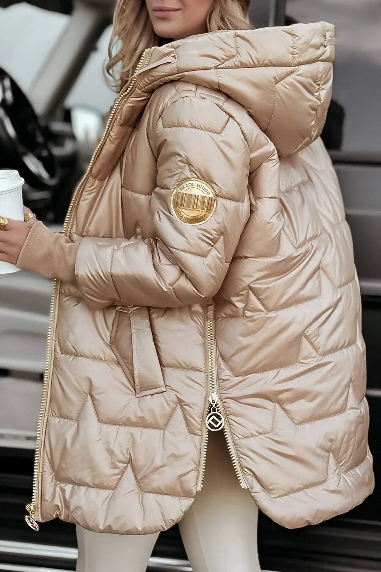 Nolwen - Elegant Winter Coat with Hood and Padding