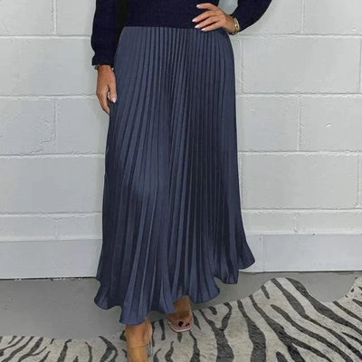Brigid | Maxi dress with sweater and pleated skirt