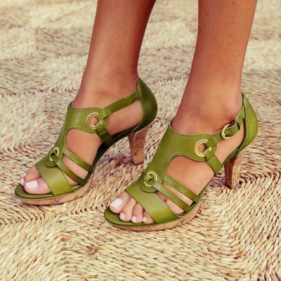 Claire | Elegance without compromising comfort