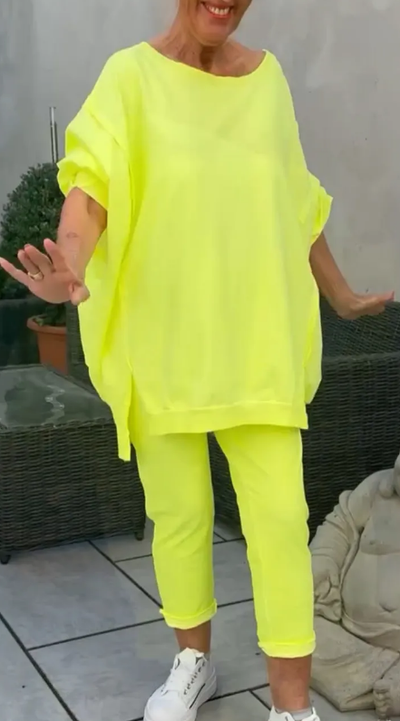 Frieda | Loungewear Set with Sweater Top and Cropped Pants